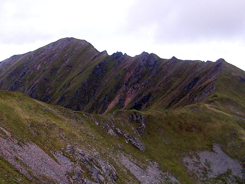 18a-The-serated-ridge-of-Mullach-Fraoch-Choire