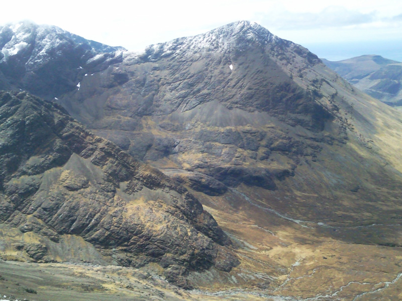 Looking from Bruach na Frithe ridge over Coir a Mhadaidh to Sgurr Thuilm