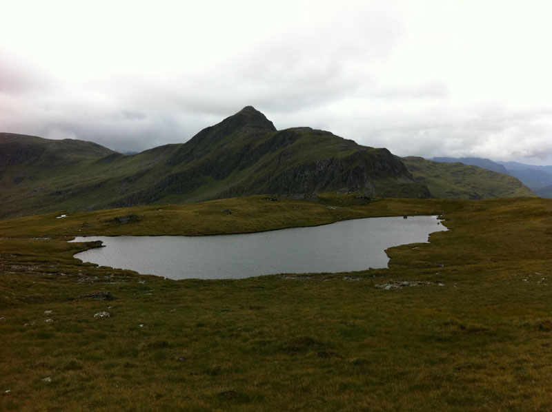 Bidein a'Choire Sheasgaich clear now
